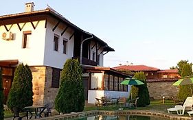 Тончовата къща